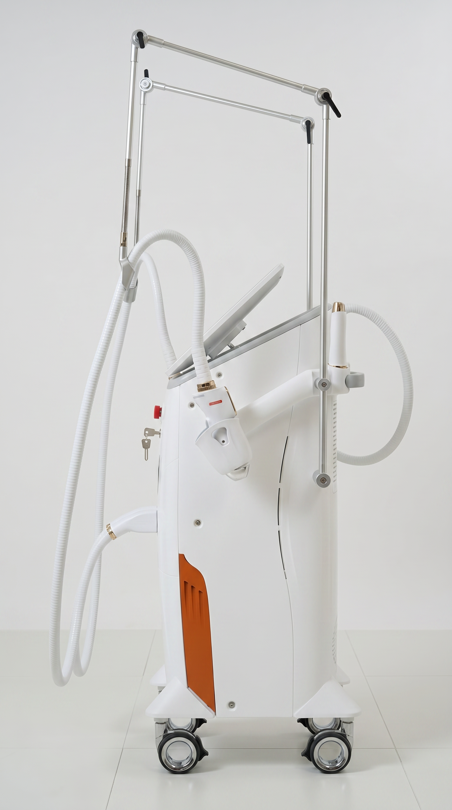 AI Tetra Freeze ice-cooled laser handpiece — full product render for beauty professionals